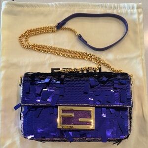 Elegant Purple Sequin Crossbody Bag with Gold Chain